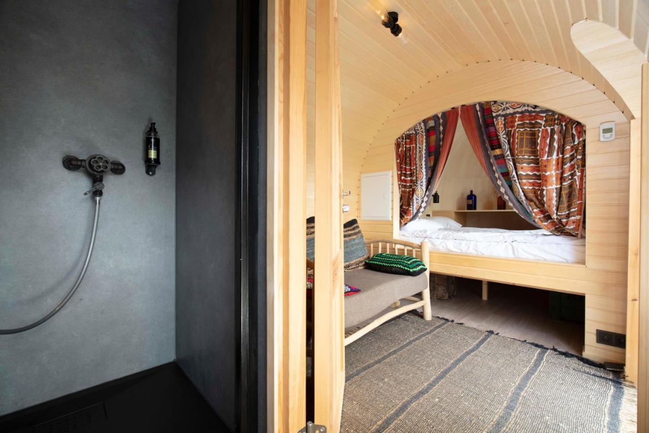Domaine De Ronchinne - Insolites Maillen 外观 照片
